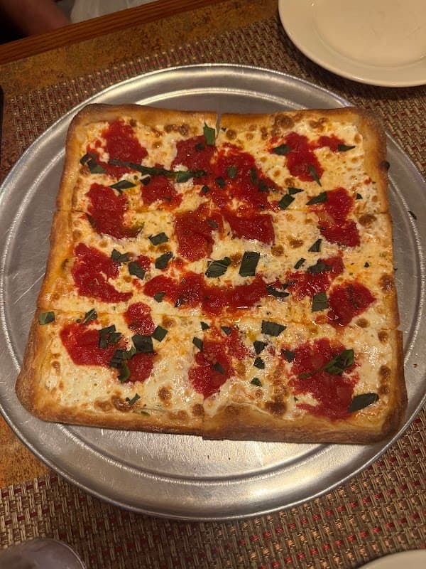 La Villa Pizza & Family Restaurant restaurant photo