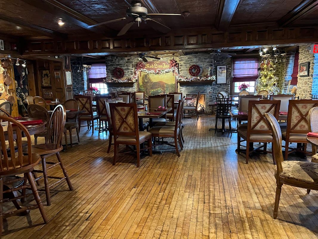 McCoole's at the Historic Red Lion Inn restaurant photo