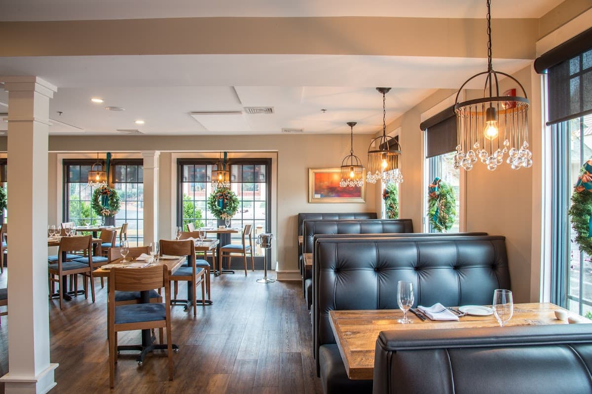 Earl's New American restaurant photo