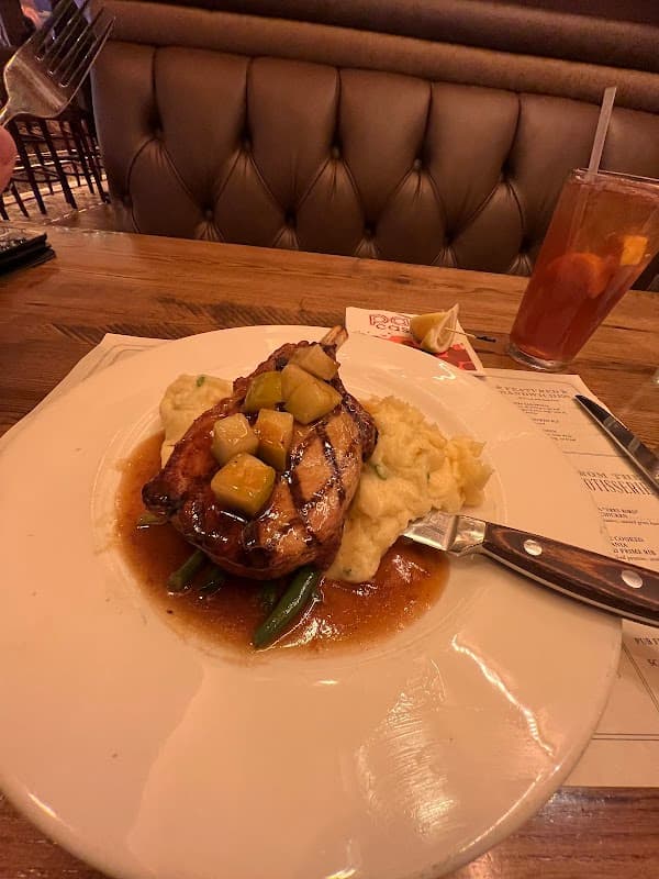 Liberty Bell Gastropub restaurant photo