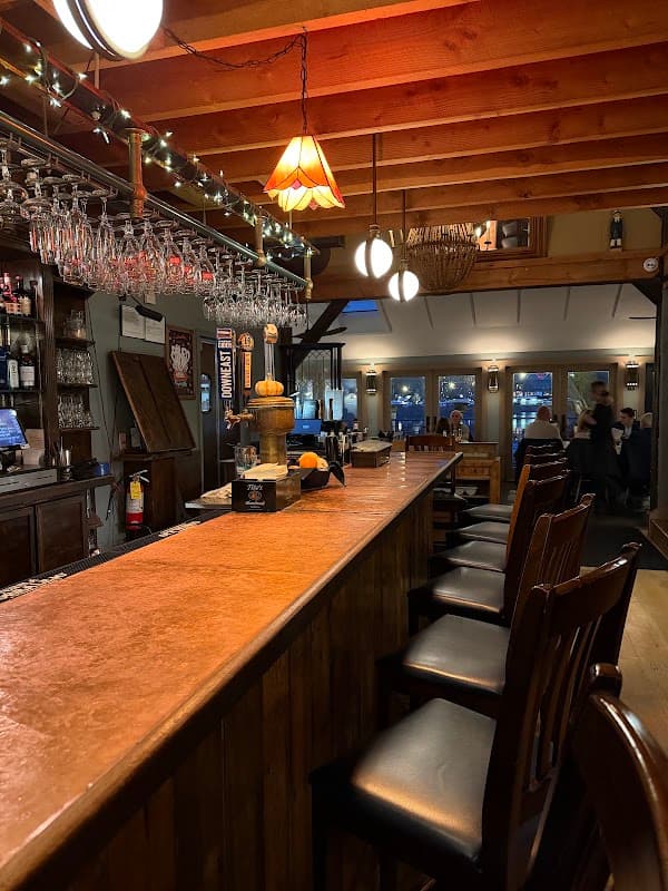Martine's RiverHouse Restaurant restaurant photo