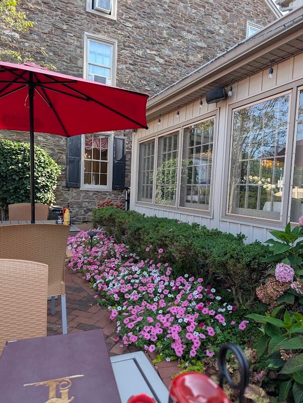 Plumsteadville Inn restaurant photo
